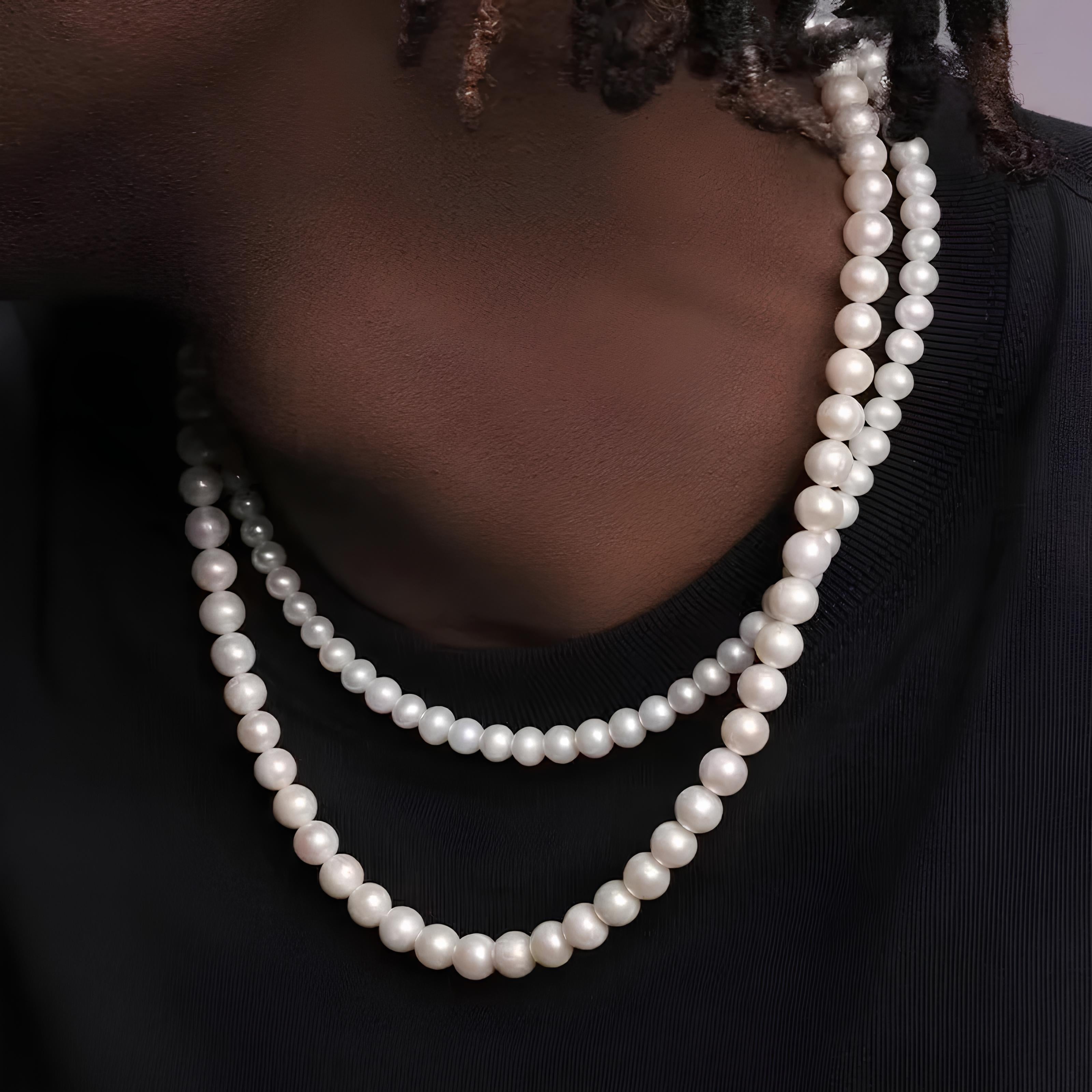 Classic Pearl Necklace