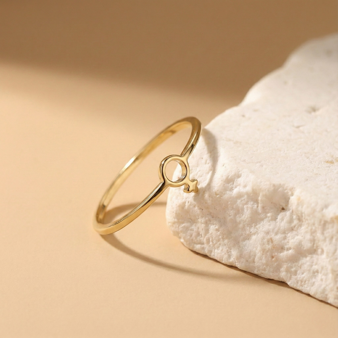 Venus Love Ring