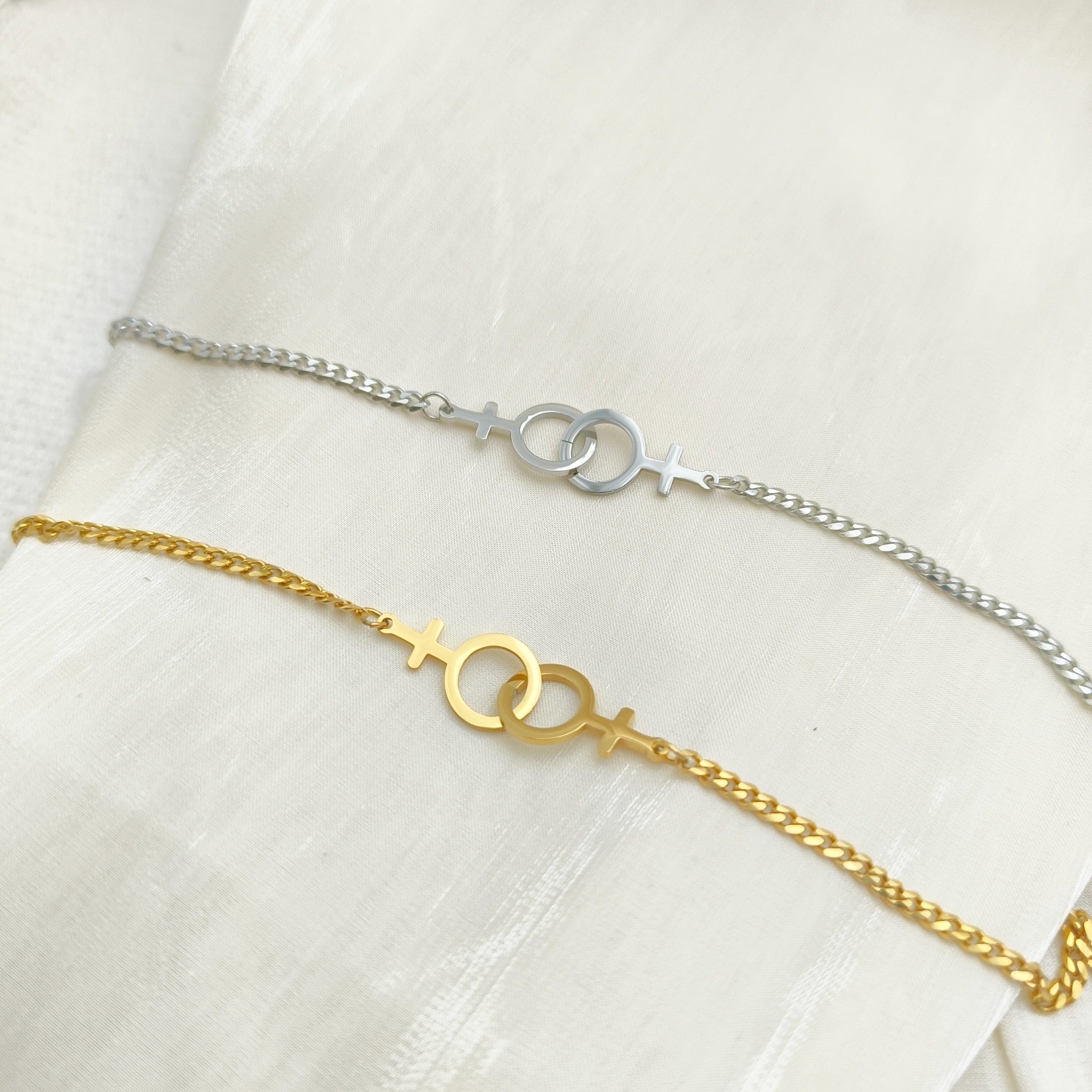 Lesbian Bond Necklace