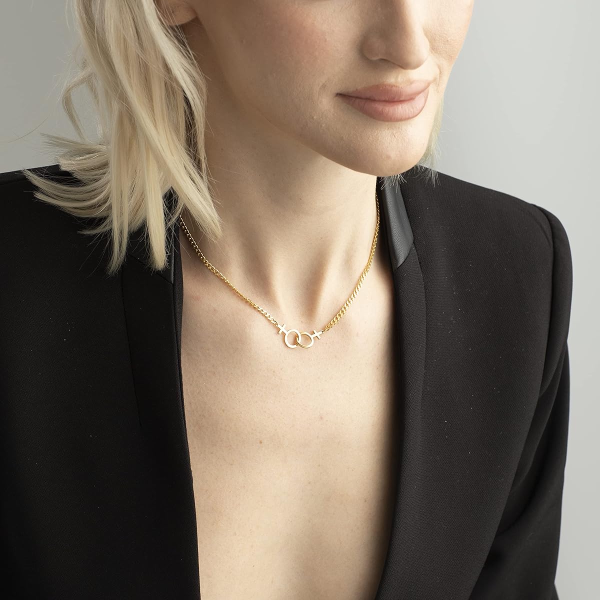 Lesbian Bond Necklace