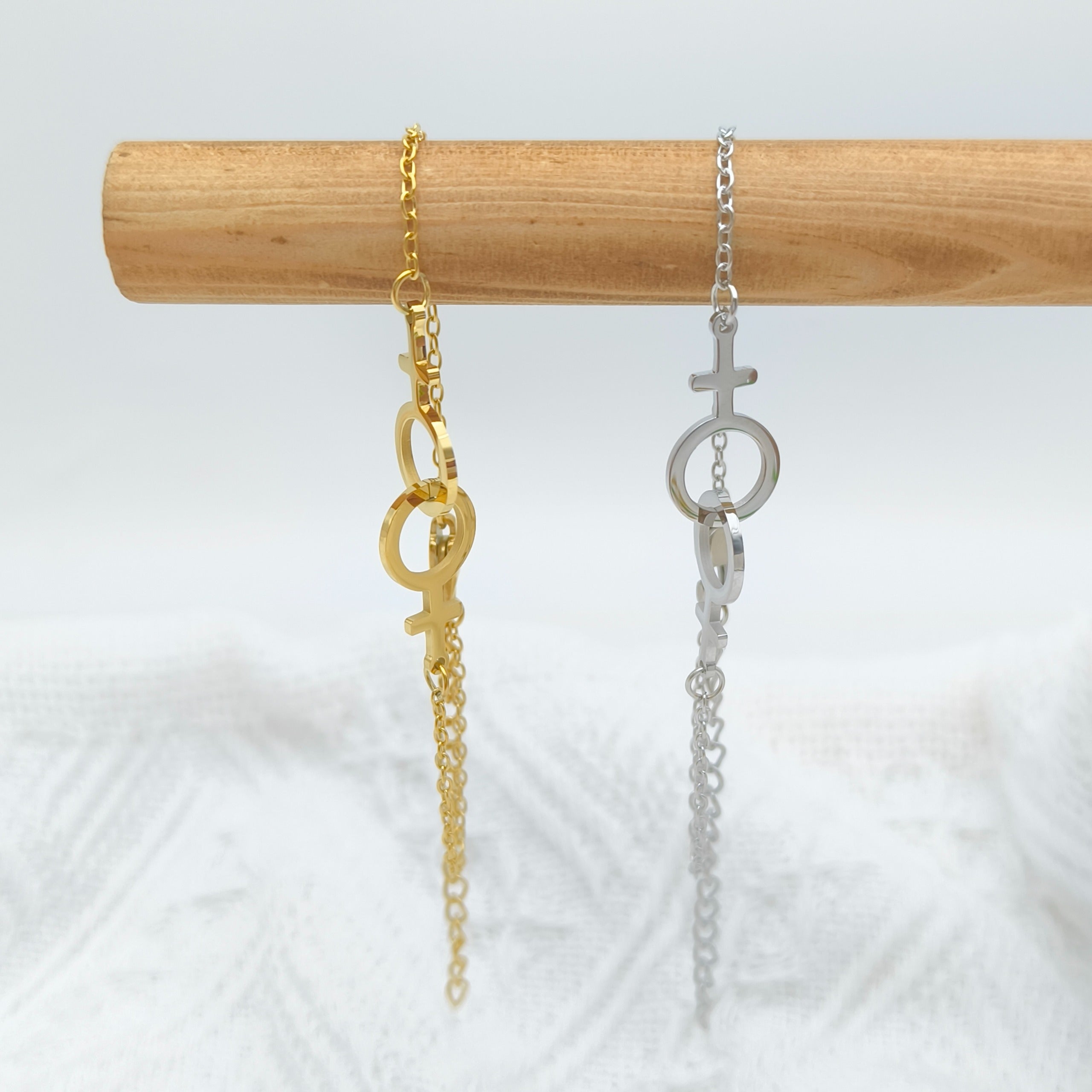 Lesbian Love Bracelet