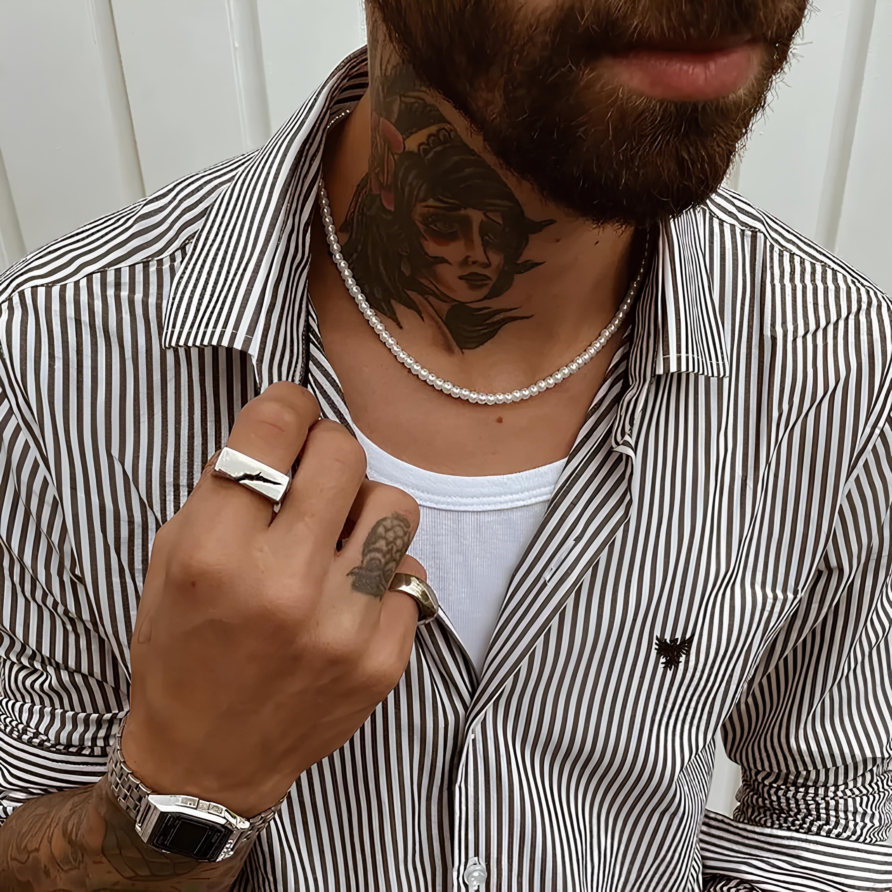 Classic Pearl Necklace