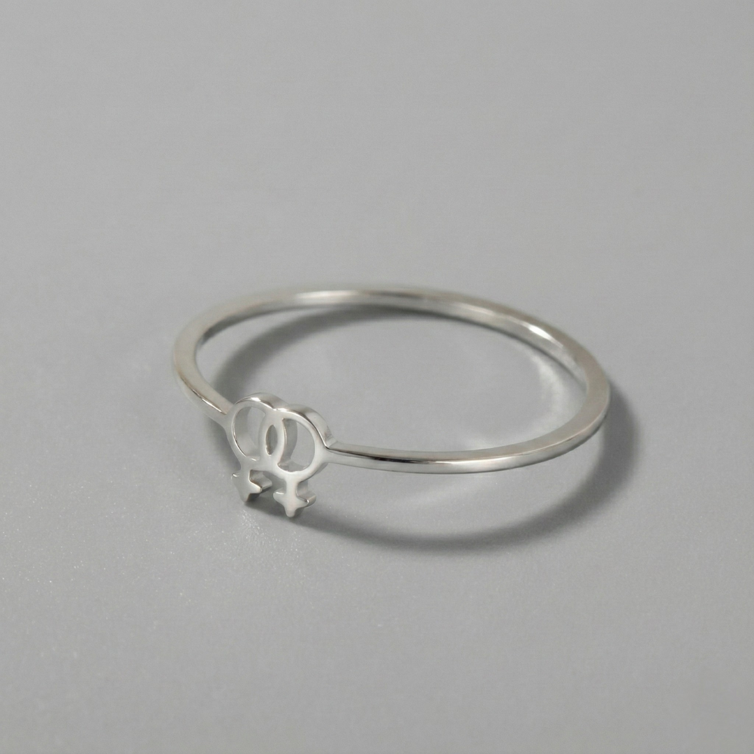 Linked Love Ring
